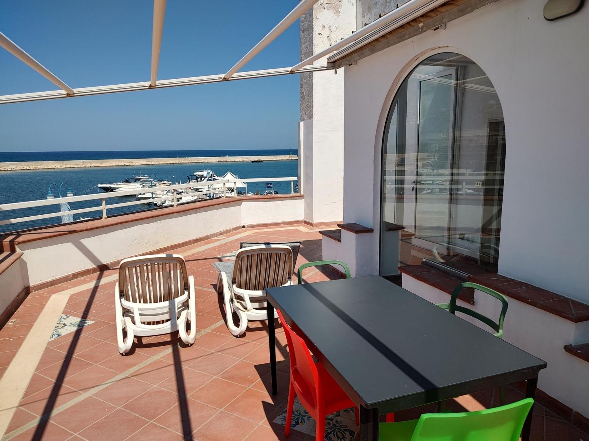 Fronte Del Mare - Seafront Terrace Vila Villanova Exterior foto