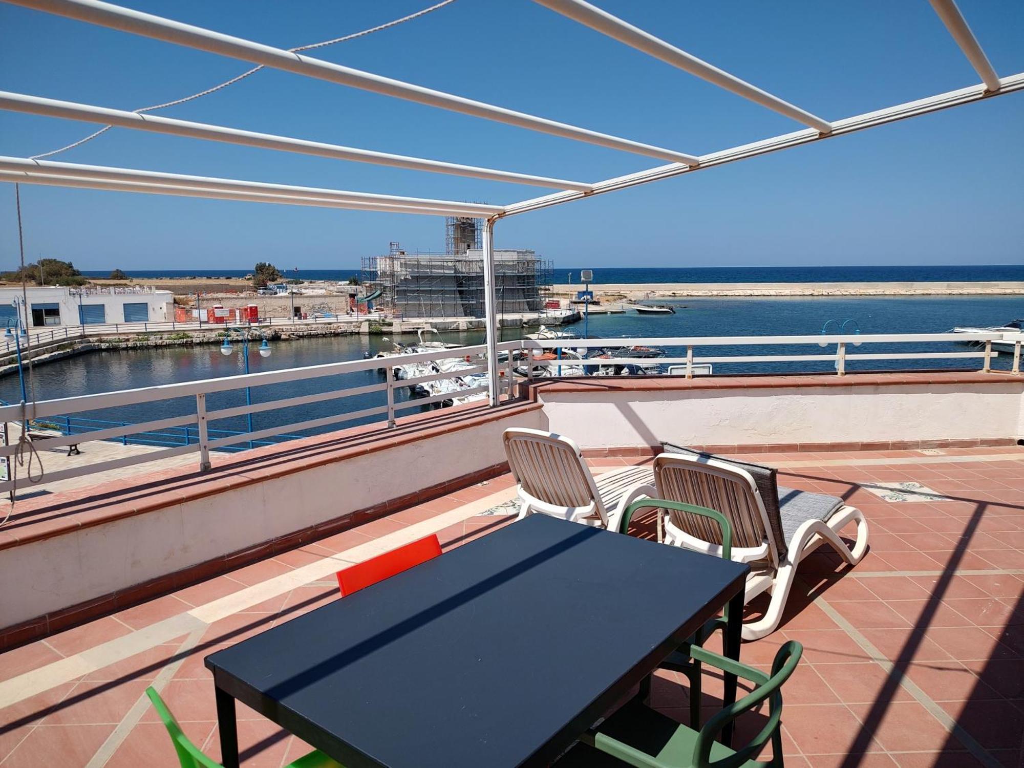 Fronte Del Mare - Seafront Terrace Vila Villanova Exterior foto