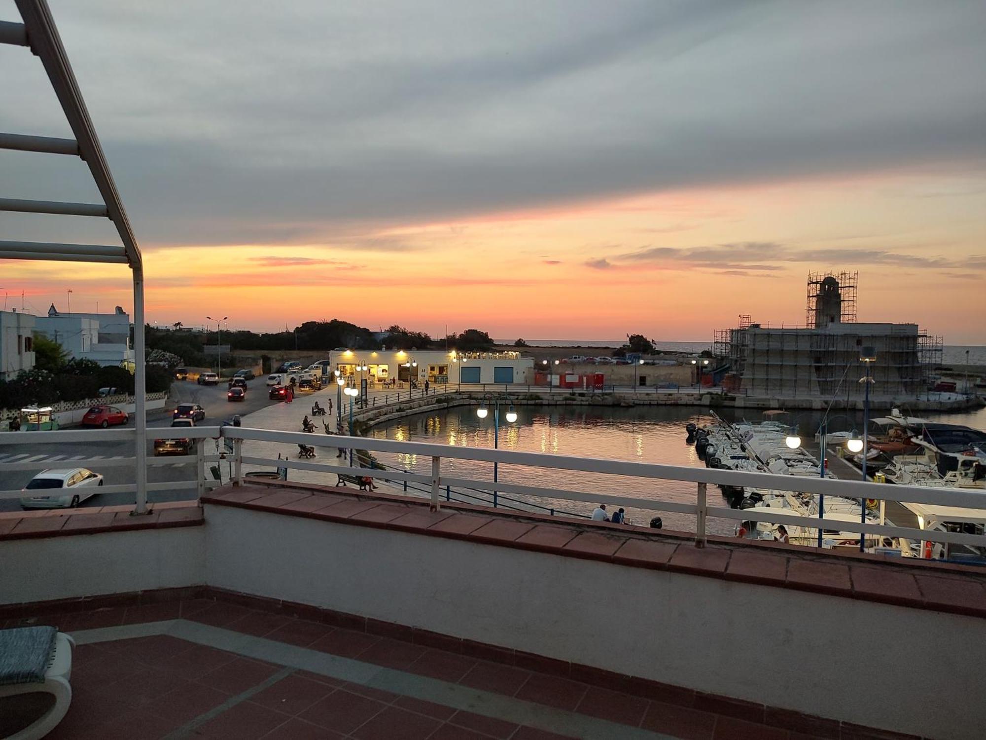 Fronte Del Mare - Seafront Terrace Vila Villanova Exterior foto